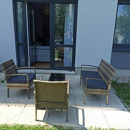 Glacian Apartment Klodzko Bagian luar foto