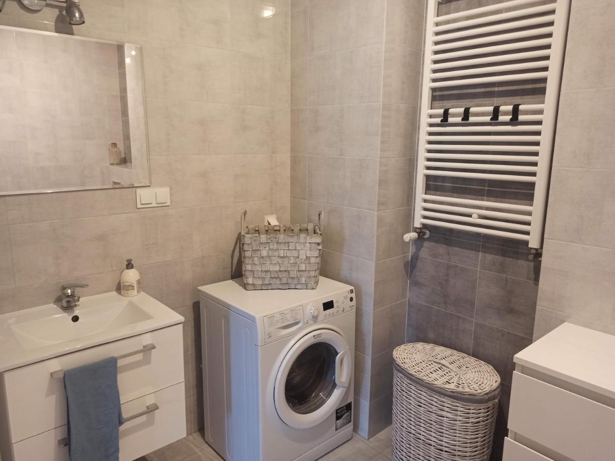 Glacian Apartment Klodzko Bagian luar foto